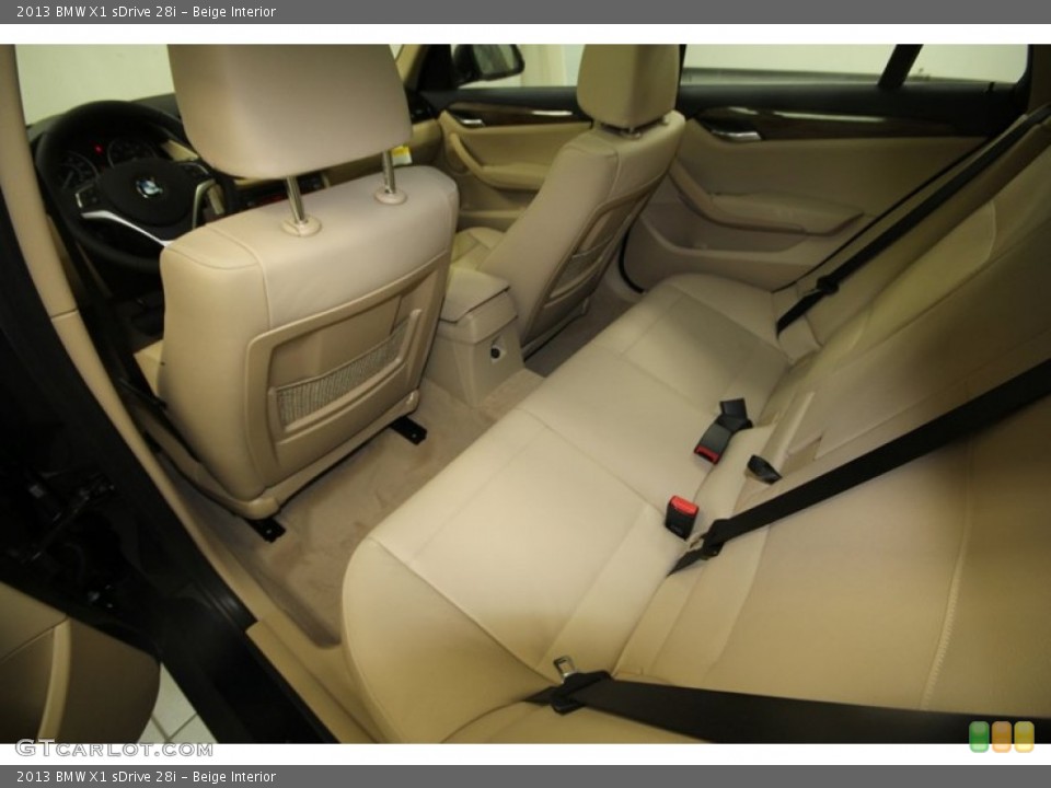 Beige Interior Photo for the 2013 BMW X1 sDrive 28i #70690734