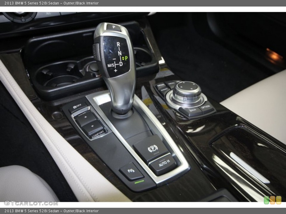 Oyster/Black Interior Transmission for the 2013 BMW 5 Series 528i Sedan #70695236