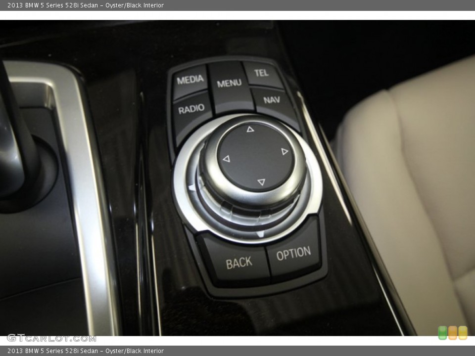 Oyster/Black Interior Controls for the 2013 BMW 5 Series 528i Sedan #70695245