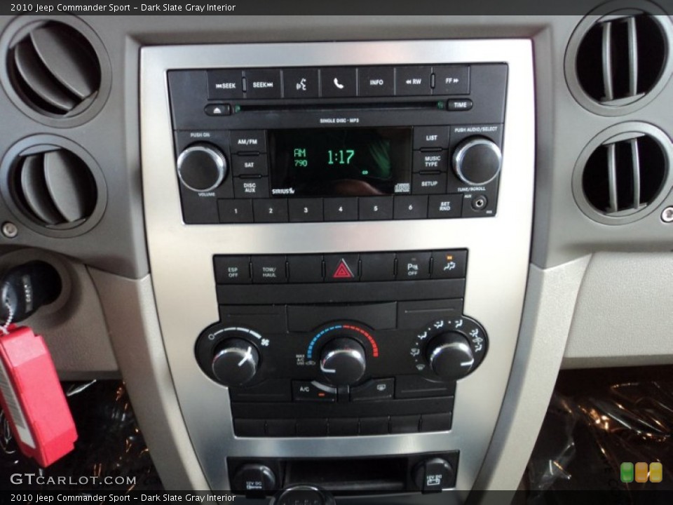 Dark Slate Gray Interior Controls for the 2010 Jeep Commander Sport #70700123