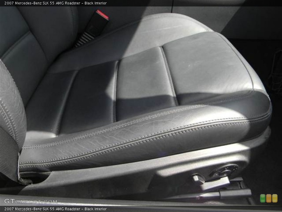Black Interior Front Seat for the 2007 Mercedes-Benz SLK 55 AMG Roadster #70706654