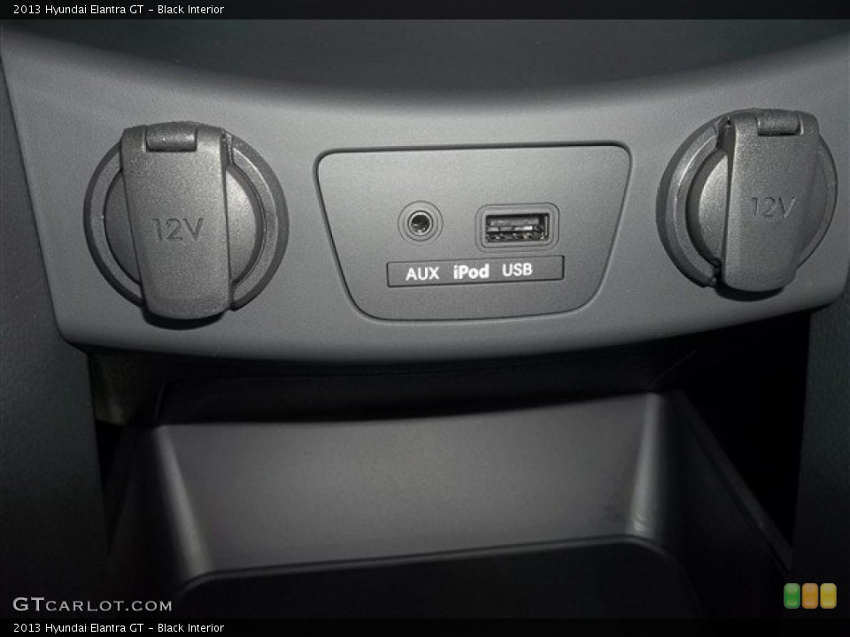 Black Interior Controls for the 2013 Hyundai Elantra GT #70707110