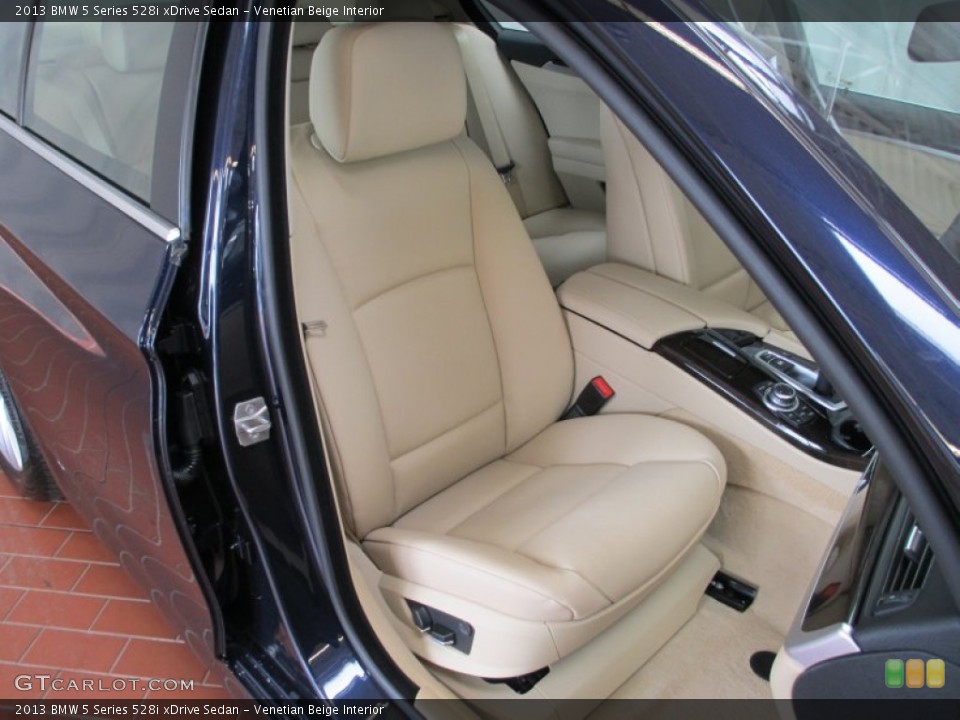 Venetian Beige Interior Photo for the 2013 BMW 5 Series 528i xDrive Sedan #70713695