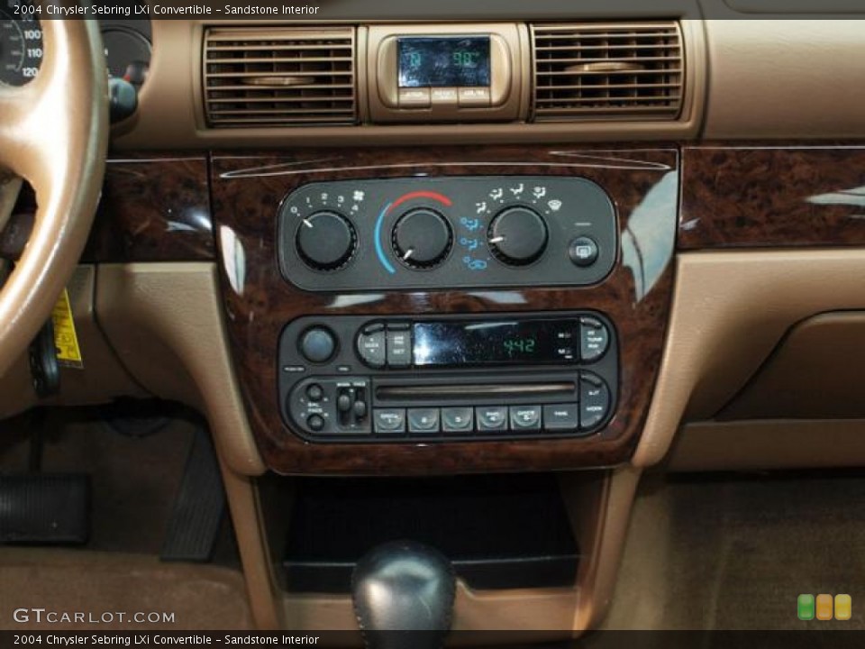 Sandstone Interior Controls for the 2004 Chrysler Sebring LXi Convertible #70716698