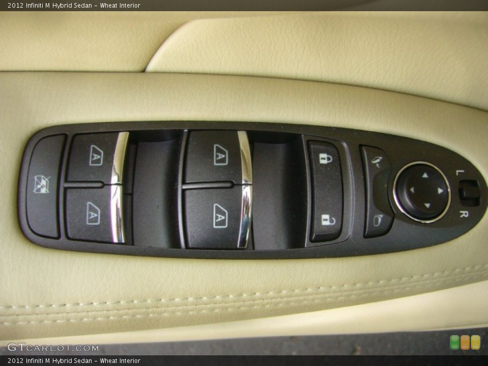 Wheat Interior Controls for the 2012 Infiniti M Hybrid Sedan #70717264