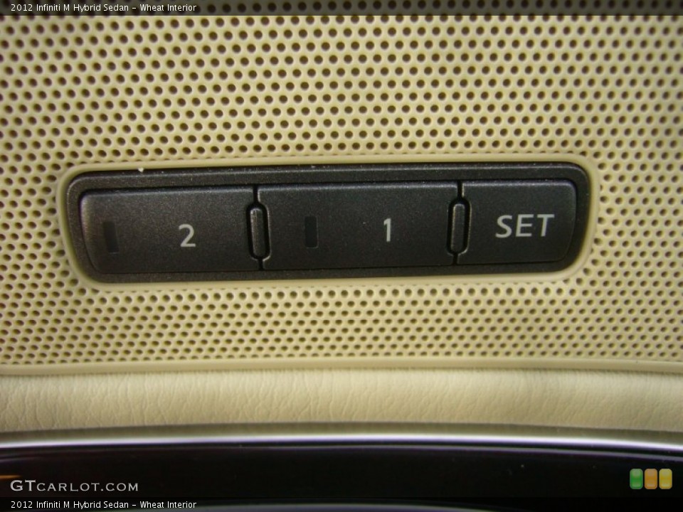 Wheat Interior Controls for the 2012 Infiniti M Hybrid Sedan #70717274