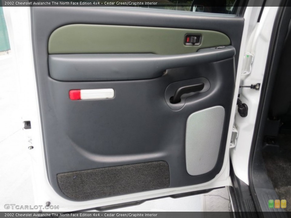 Cedar Green/Graphite Interior Door Panel for the 2002 Chevrolet Avalanche The North Face Edition 4x4 #70728548