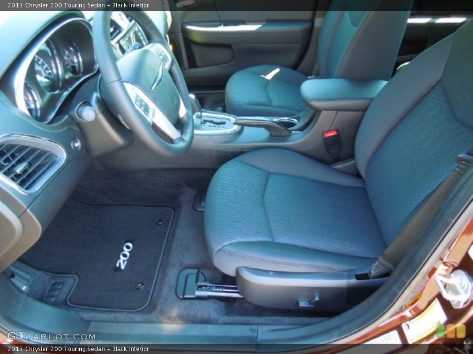 Black Interior Photo for the 2013 Chrysler 200 Touring Sedan #70741517