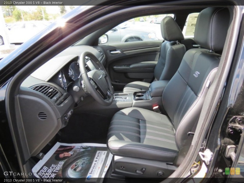 Black Interior Photo for the 2013 Chrysler 300 S V8 #70745186