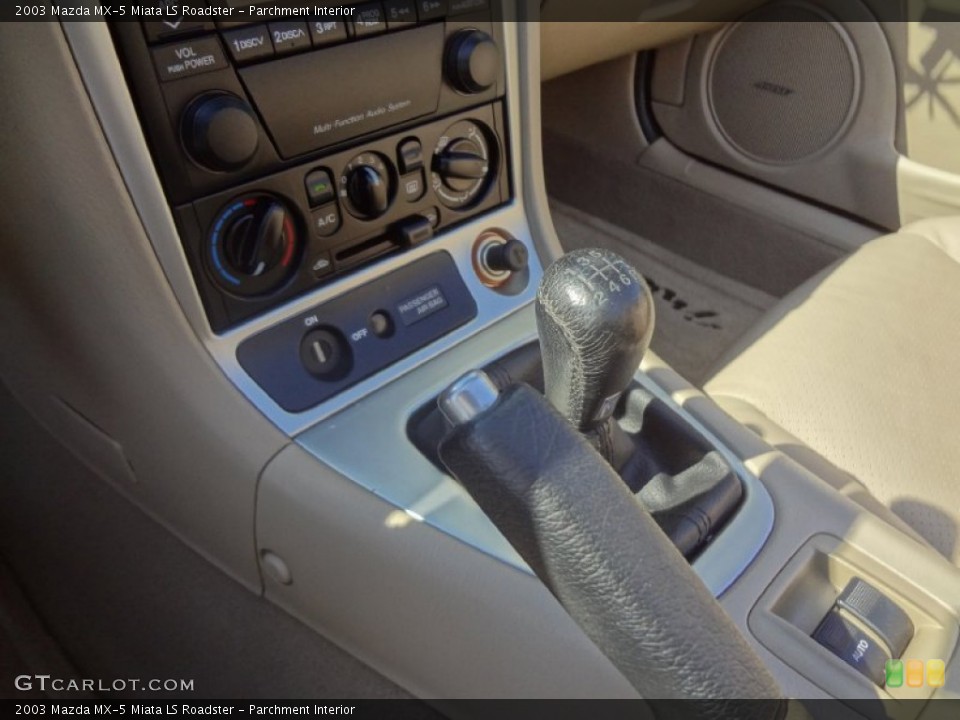 Parchment Interior Transmission for the 2003 Mazda MX-5 Miata LS Roadster #70765349