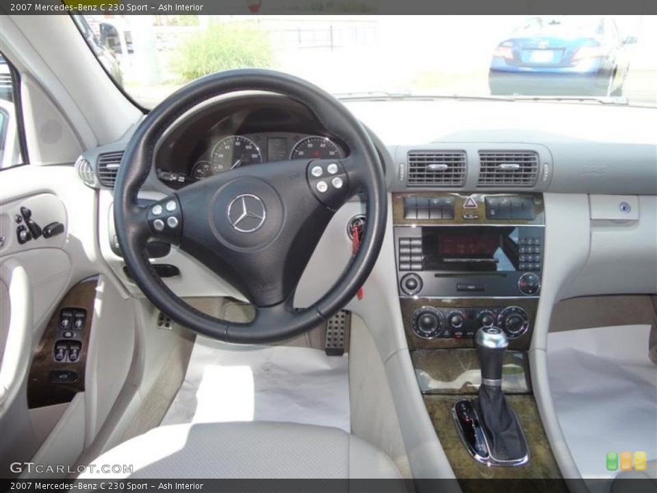 Ash Interior Dashboard for the 2007 Mercedes-Benz C 230 Sport #70769030