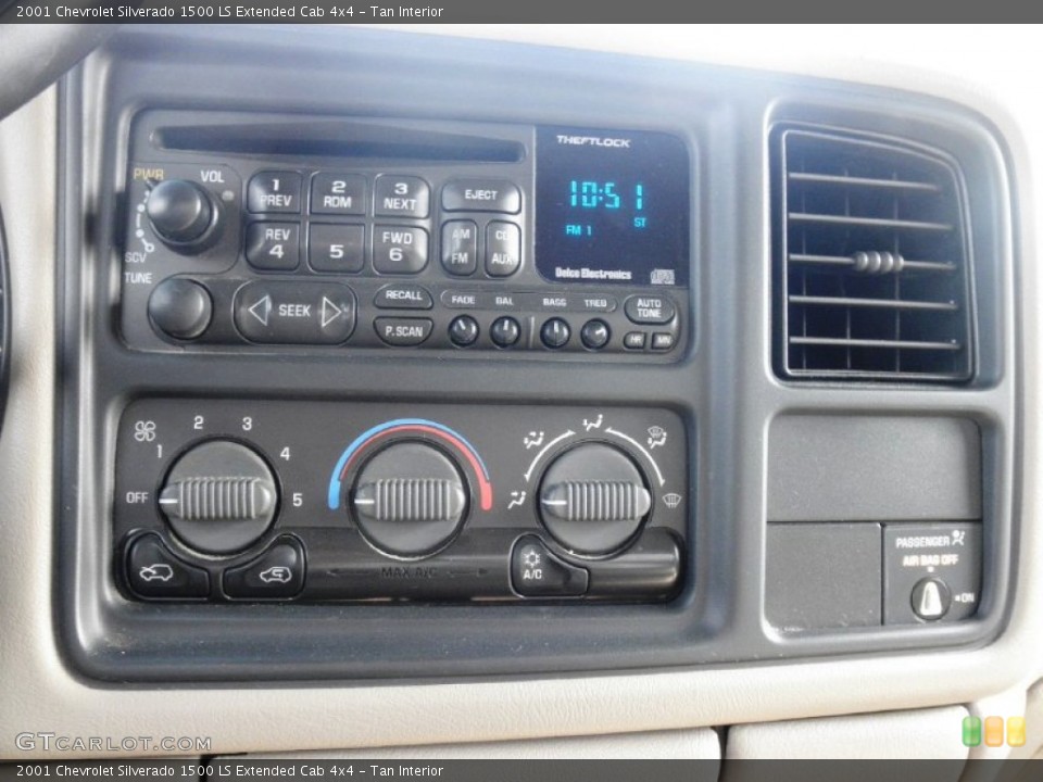 Tan Interior Controls for the 2001 Chevrolet Silverado 1500 LS Extended Cab 4x4 #70775516