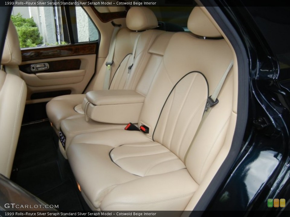 Cotswold Beige Interior Photo for the 1999 Rolls-Royce Silver Seraph  #70784639