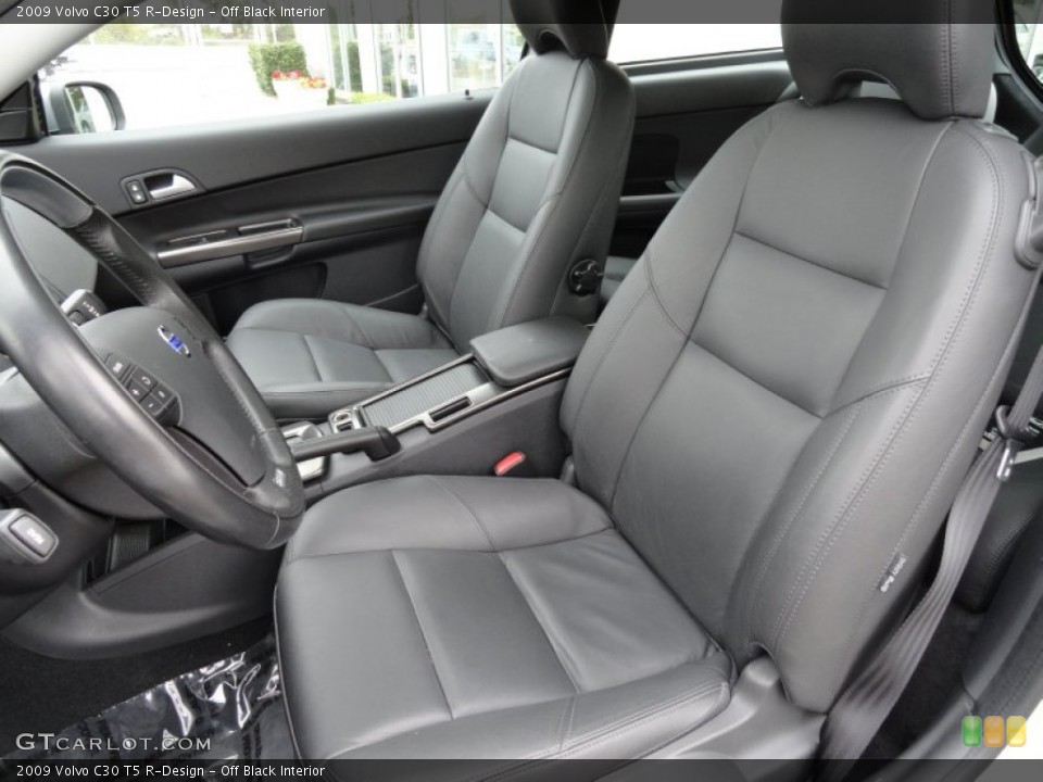 Off Black Interior Photo for the 2009 Volvo C30 T5 R-Design #70789136