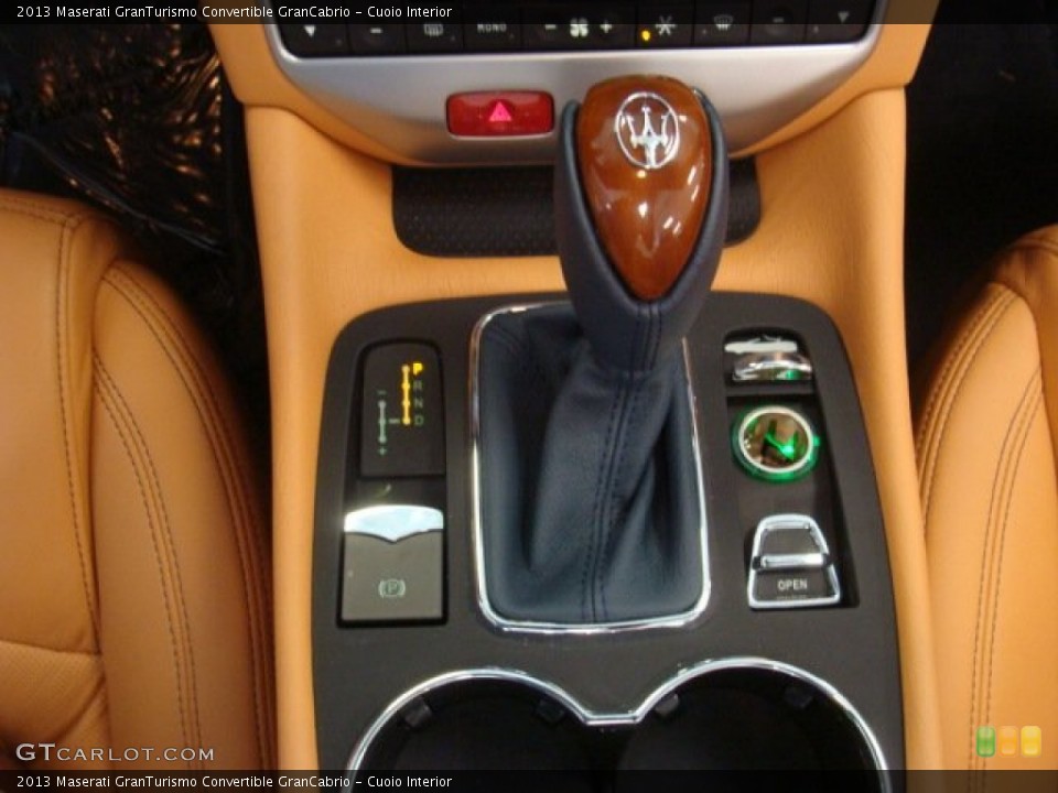 Cuoio Interior Transmission for the 2013 Maserati GranTurismo Convertible GranCabrio #70795175