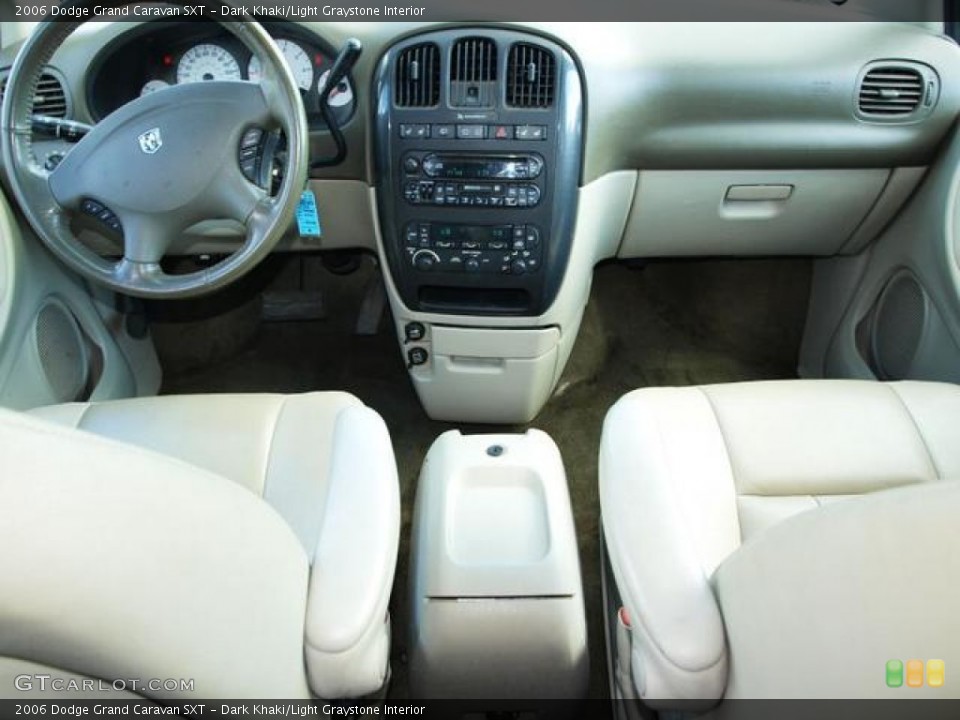 Dark Khaki/Light Graystone Interior Photo for the 2006 Dodge Grand Caravan SXT #70796393