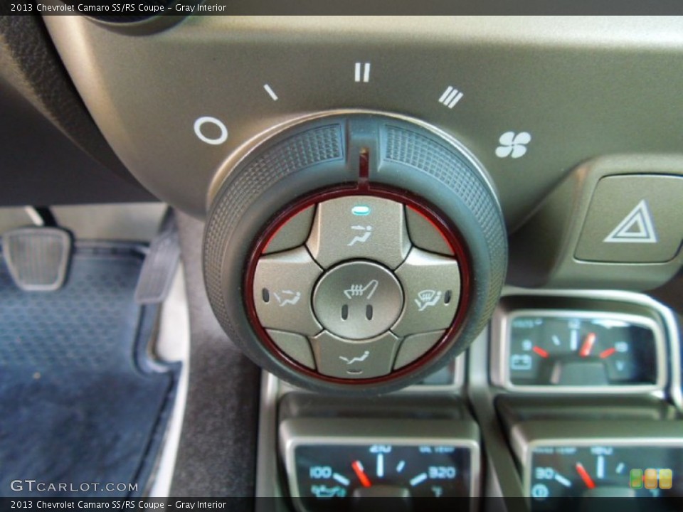 Gray Interior Controls for the 2013 Chevrolet Camaro SS/RS Coupe #70817267