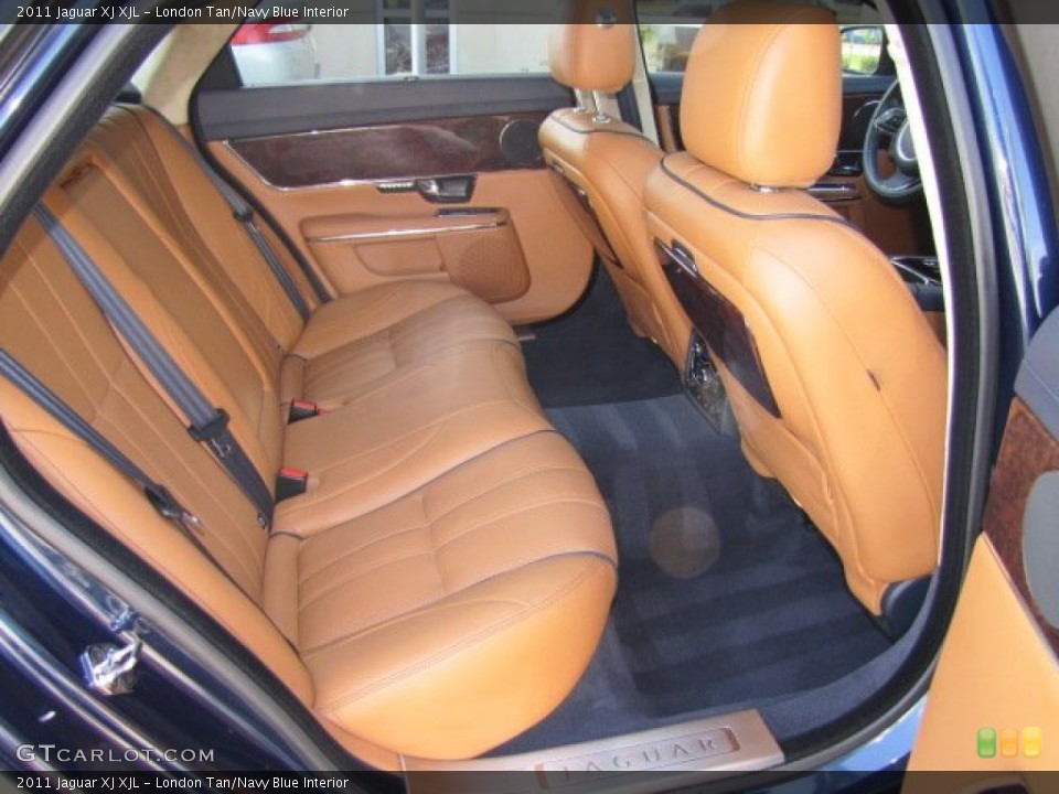 London Tan/Navy Blue Interior Photo for the 2011 Jaguar XJ XJL #70820478