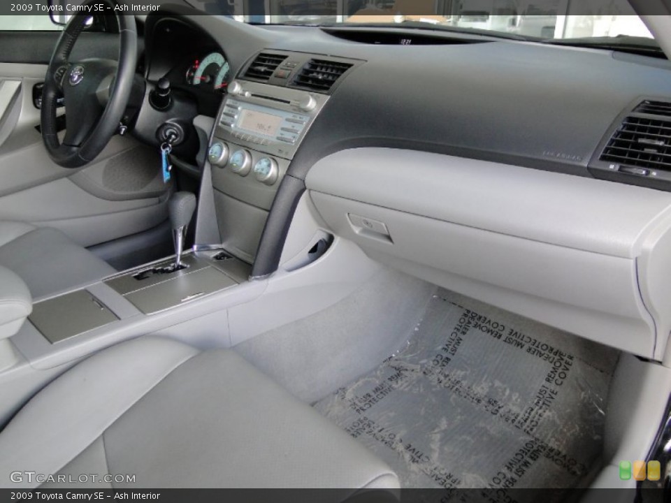 Ash Interior Dashboard for the 2009 Toyota Camry SE #70822254