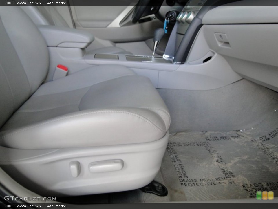 Ash Interior Front Seat for the 2009 Toyota Camry SE #70822263