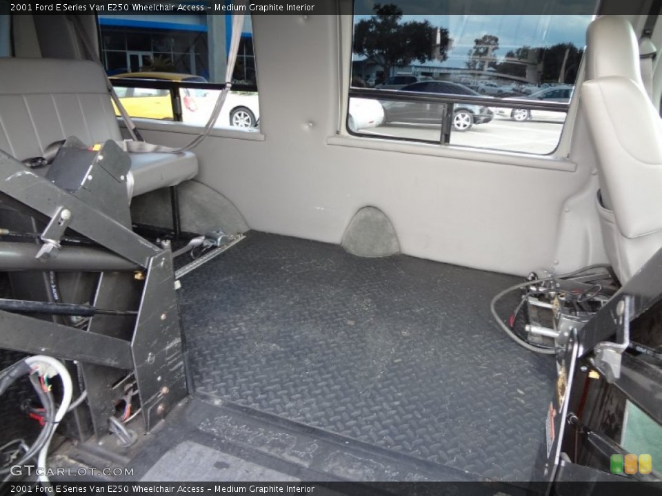 Medium Graphite Interior Photo for the 2001 Ford E Series Van E250 Wheelchair Access #70826817
