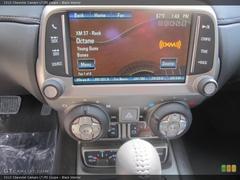 Black Interior Controls for the 2013 Chevrolet Camaro LT/RS Coupe #70832205