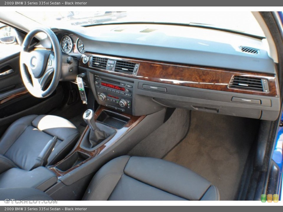 Black Interior Dashboard for the 2009 BMW 3 Series 335xi Sedan #70838055