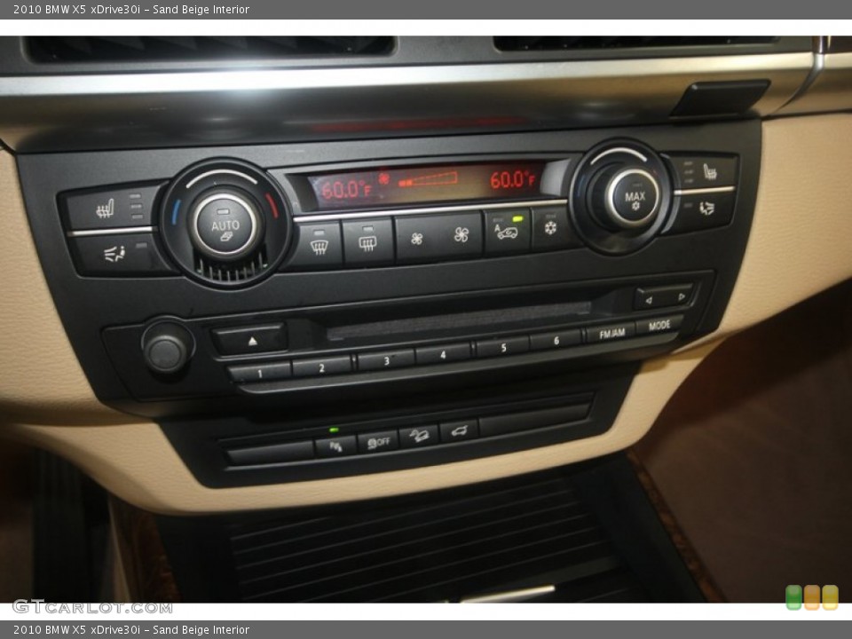 Sand Beige Interior Controls for the 2010 BMW X5 xDrive30i #70848483