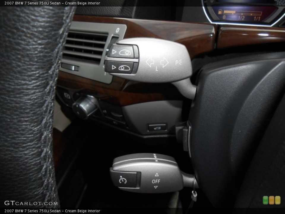 Cream Beige Interior Controls for the 2007 BMW 7 Series 750Li Sedan #70856922