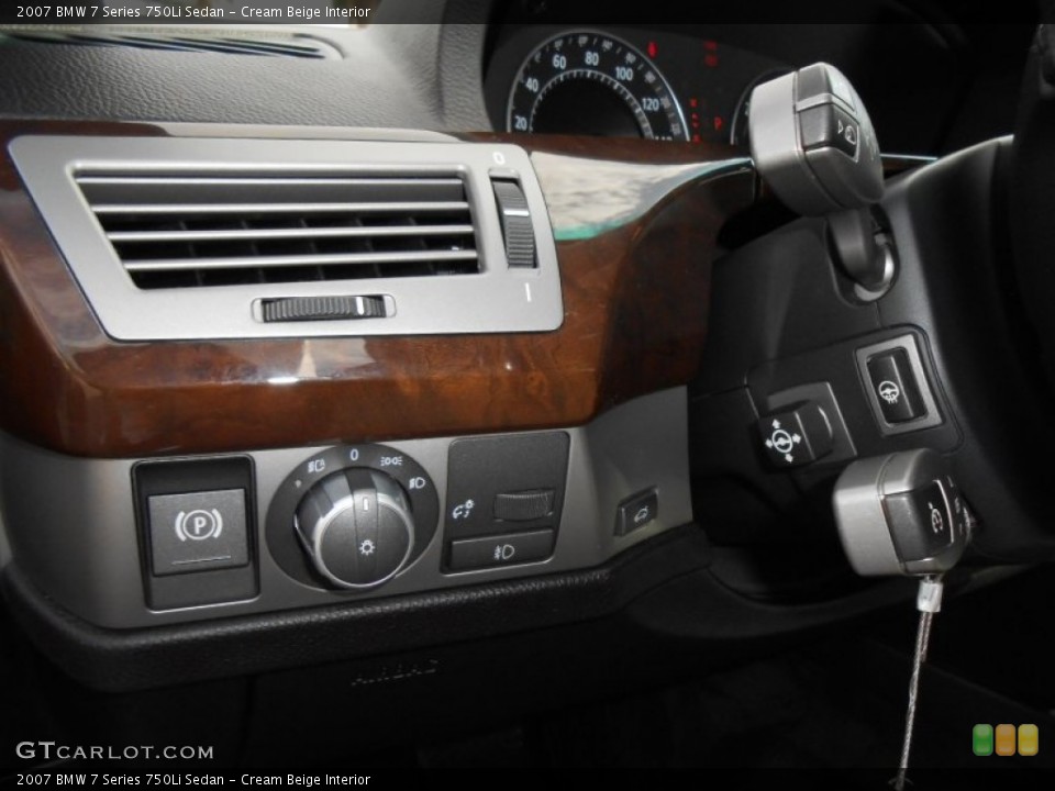 Cream Beige Interior Controls for the 2007 BMW 7 Series 750Li Sedan #70856940