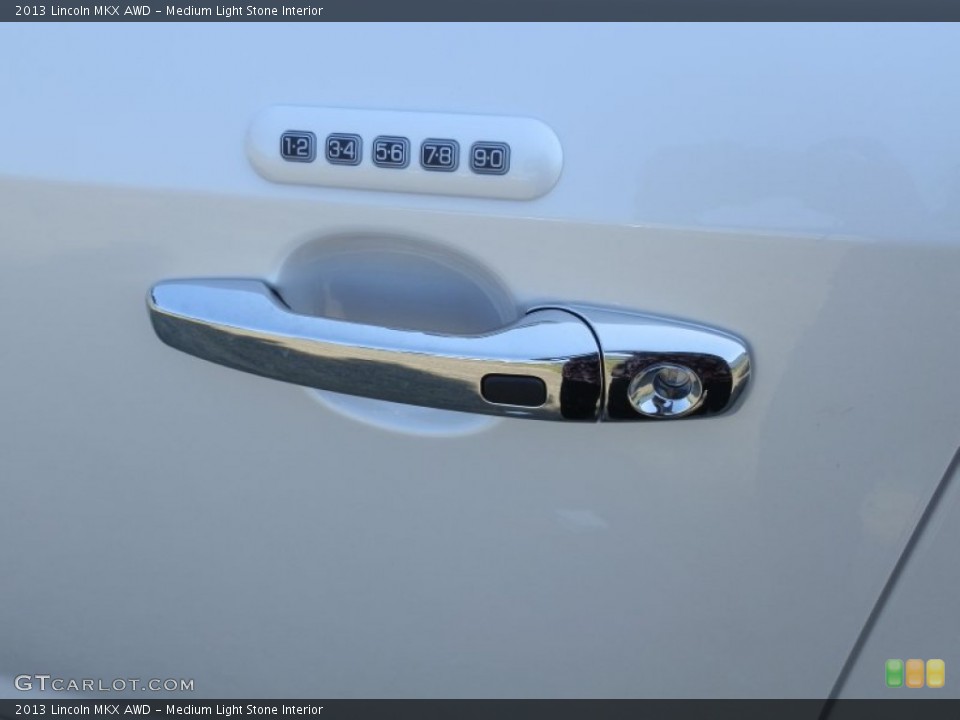 Medium Light Stone Interior Controls for the 2013 Lincoln MKX AWD #70874740
