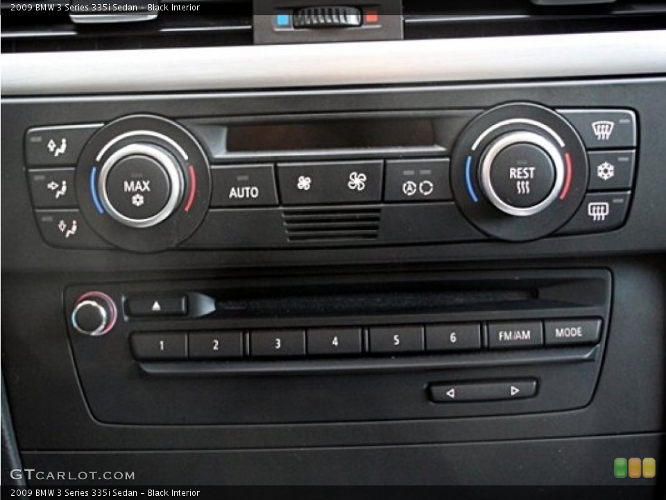 Black Interior Controls for the 2009 BMW 3 Series 335i Sedan #70883884