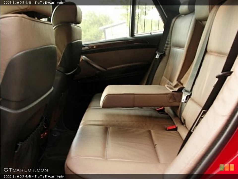 Truffle Brown Interior Rear Seat for the 2005 BMW X5 4.4i #70884556