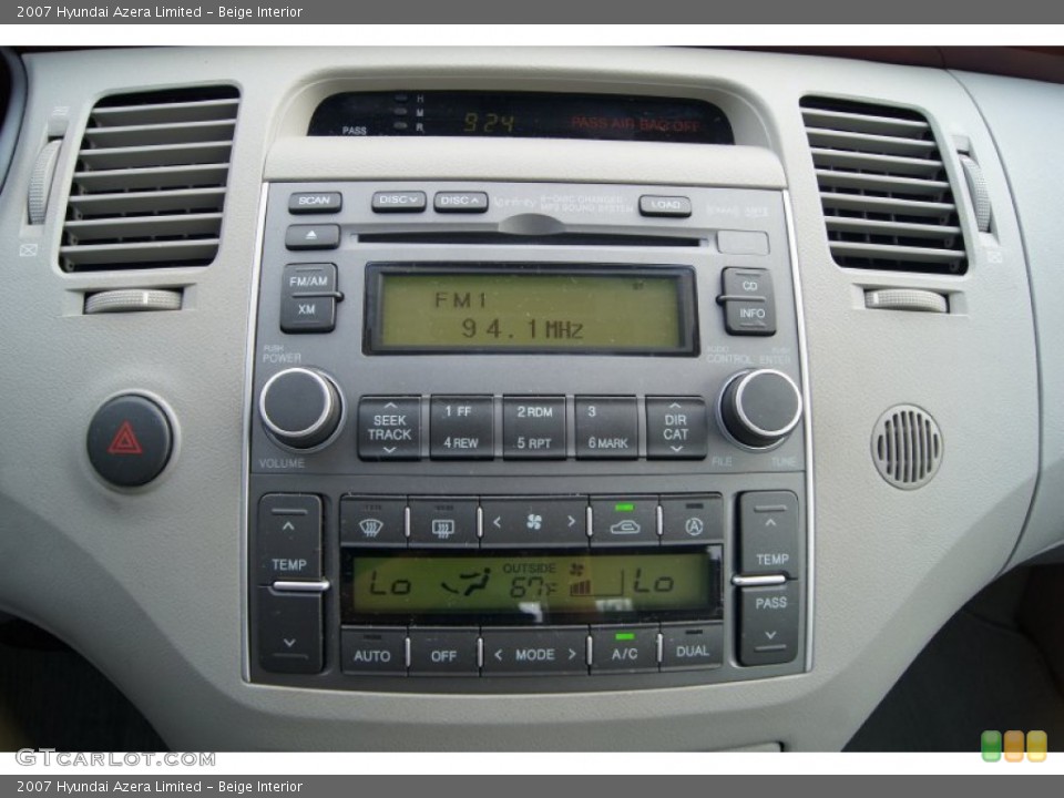Beige Interior Controls for the 2007 Hyundai Azera Limited #70887889