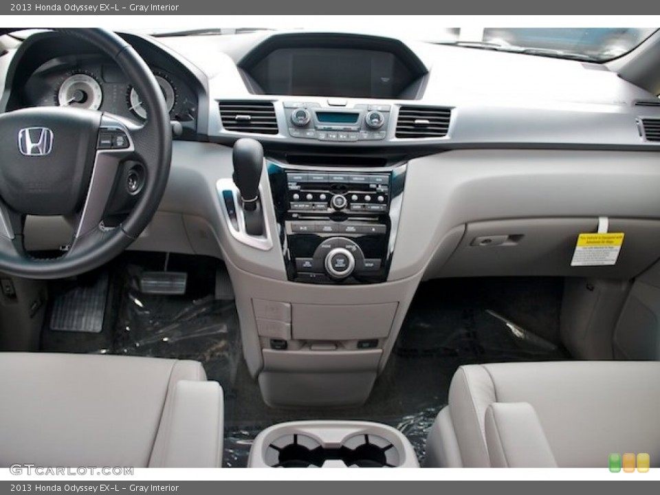 Gray Interior Dashboard for the 2013 Honda Odyssey EX-L #70894054