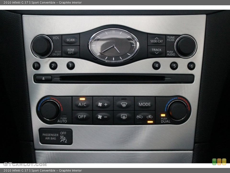 Graphite Interior Controls for the 2010 Infiniti G 37 S Sport Convertible #70900045