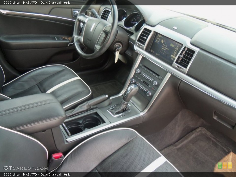 Dark Charcoal Interior Dashboard for the 2010 Lincoln MKZ AWD #70904182