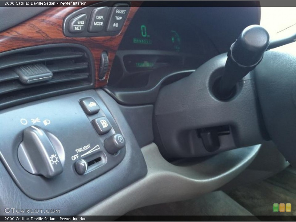 Pewter Interior Controls for the 2000 Cadillac DeVille Sedan #70905420