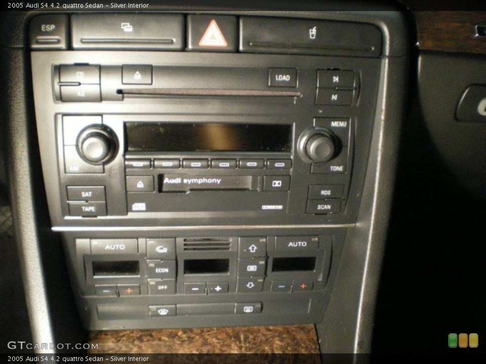 Silver Interior Controls for the 2005 Audi S4 4.2 quattro Sedan #70912315