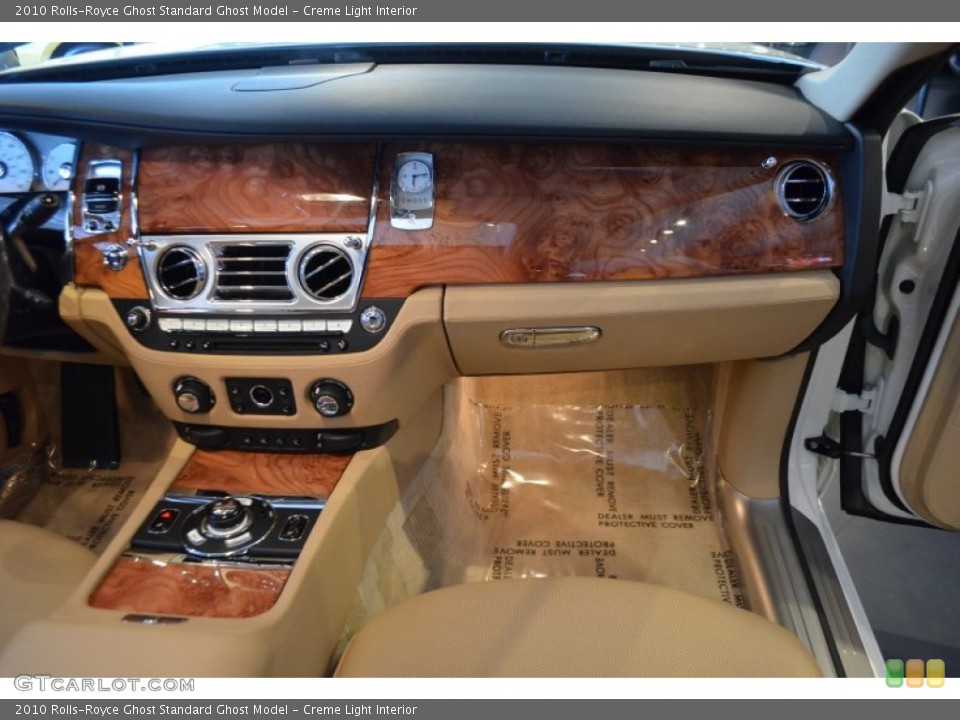Creme Light Interior Dashboard for the 2010 Rolls-Royce Ghost  #70926178