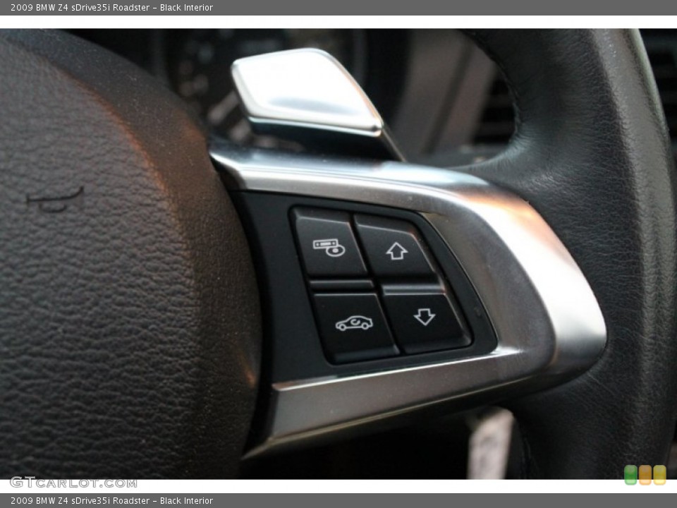 Black Interior Controls for the 2009 BMW Z4 sDrive35i Roadster #70931203