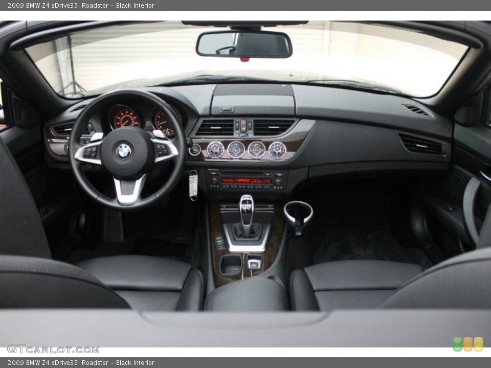 Black Interior Dashboard for the 2009 BMW Z4 sDrive35i Roadster #70931250