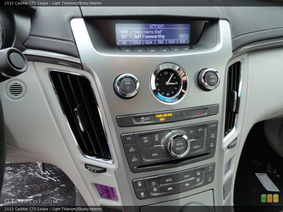 Light Titanium/Ebony Interior Controls for the 2013 Cadillac CTS Coupe #70932454