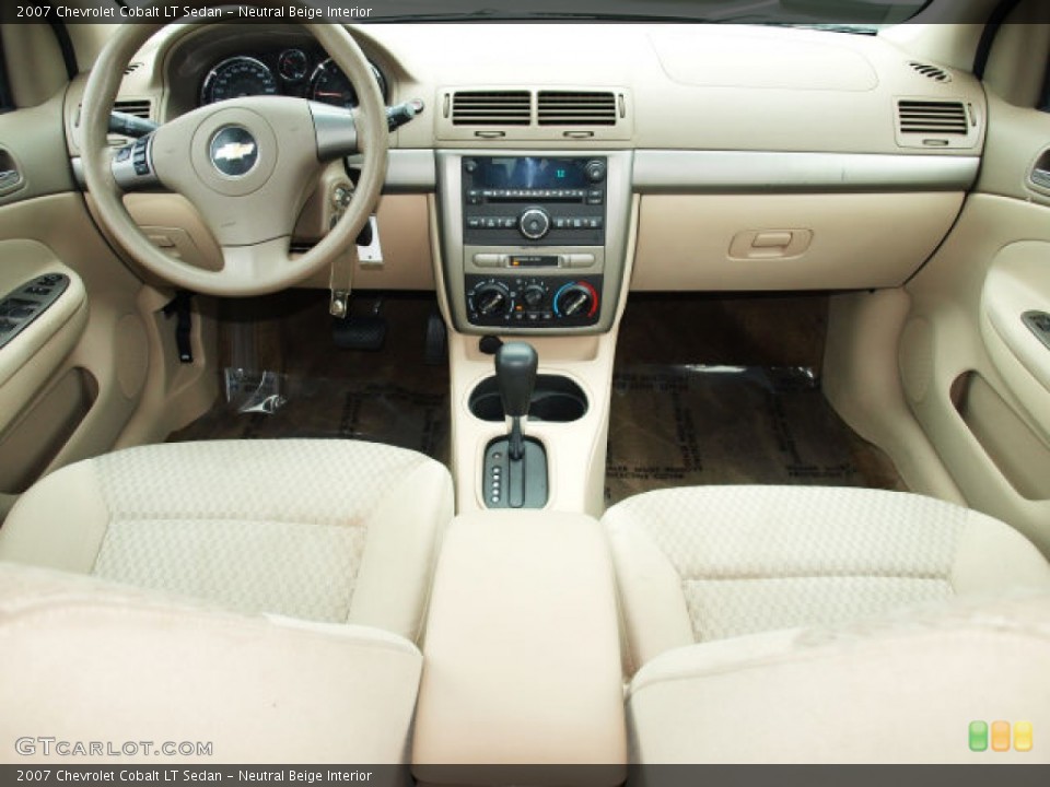 Neutral Beige Interior Dashboard for the 2007 Chevrolet Cobalt LT Sedan #70983448