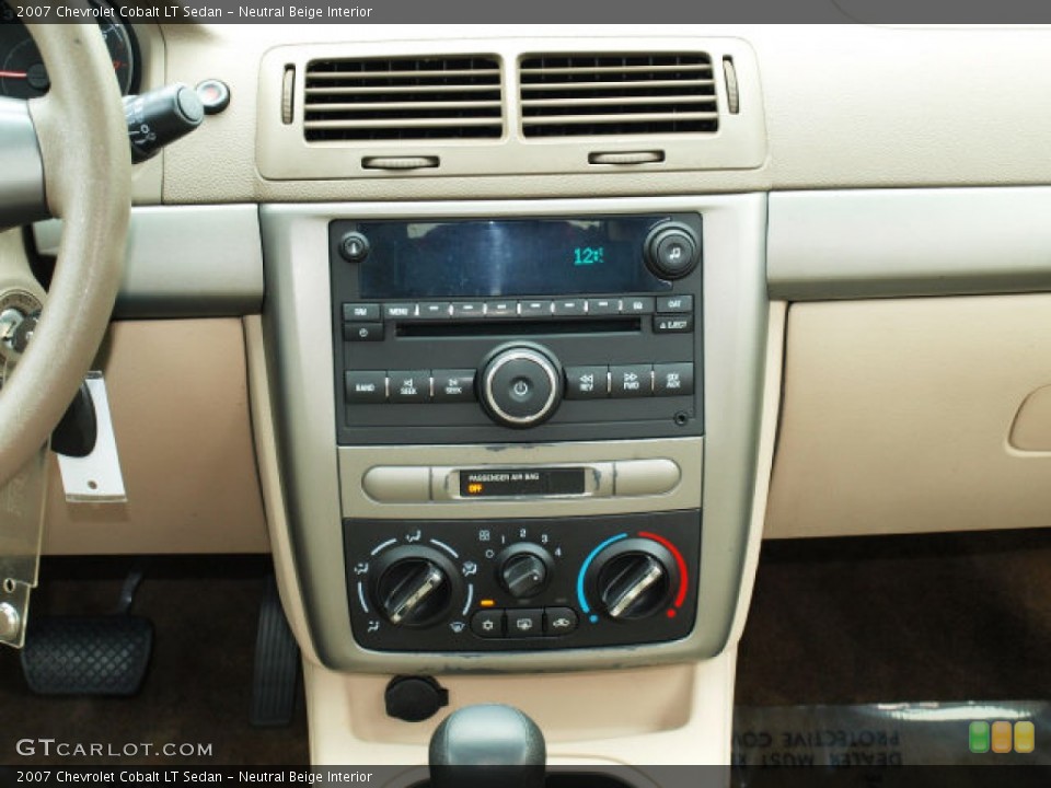 Neutral Beige Interior Controls for the 2007 Chevrolet Cobalt LT Sedan #70983466