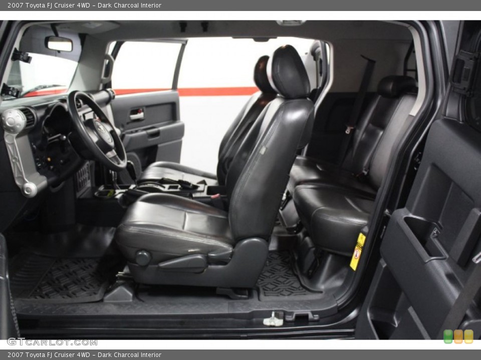 Dark Charcoal Interior Photo for the 2007 Toyota FJ Cruiser 4WD #70998739
