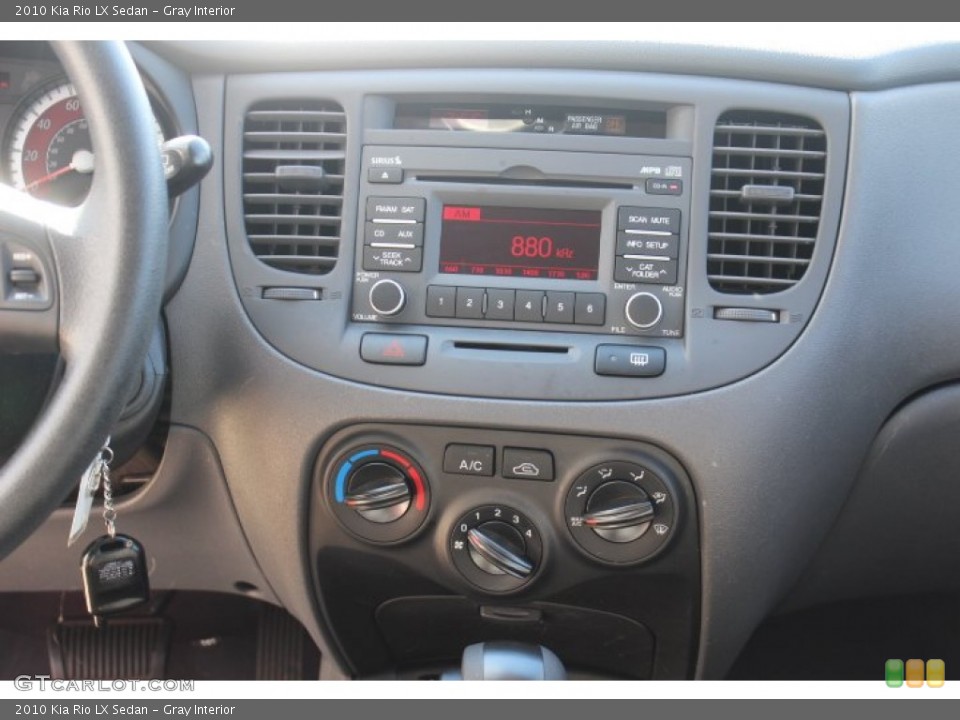 Gray Interior Controls for the 2010 Kia Rio LX Sedan #71016899