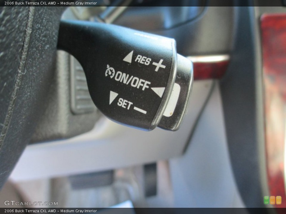 Medium Gray Interior Controls for the 2006 Buick Terraza CXL AWD #71021456