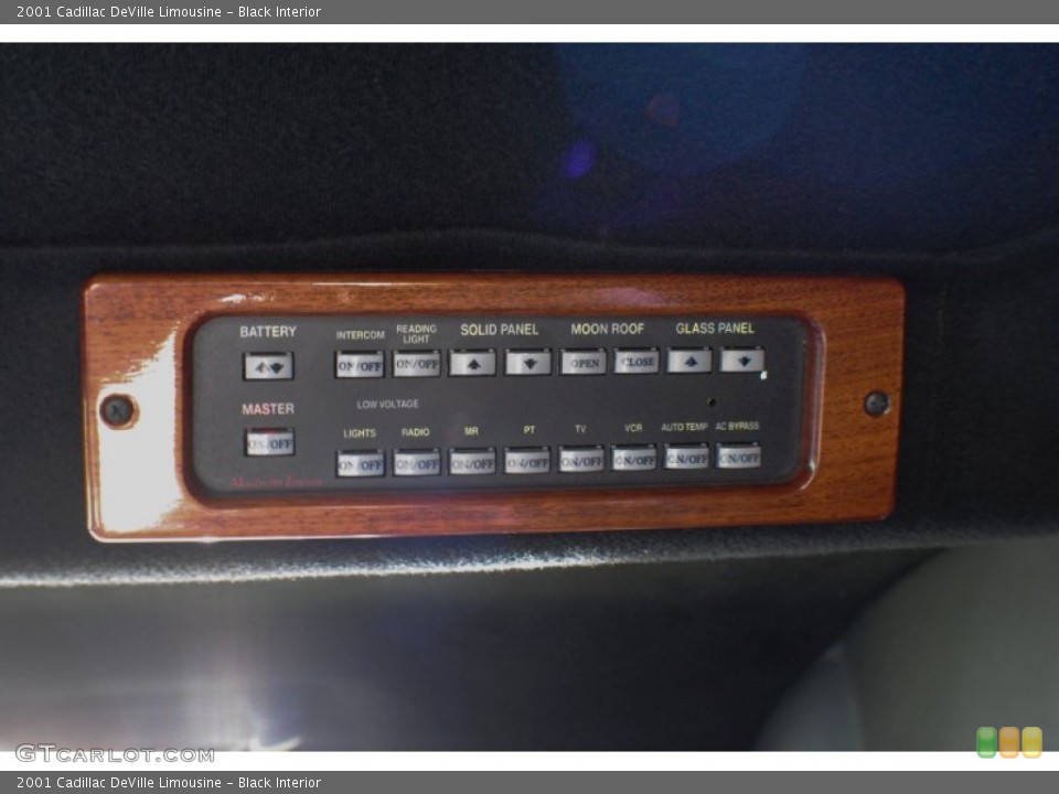 Black Interior Controls for the 2001 Cadillac DeVille Limousine #71033188