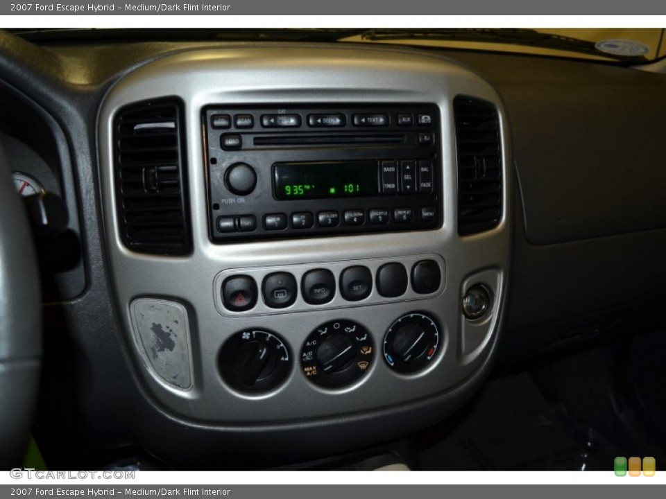 Medium/Dark Flint Interior Controls for the 2007 Ford Escape Hybrid #71041100